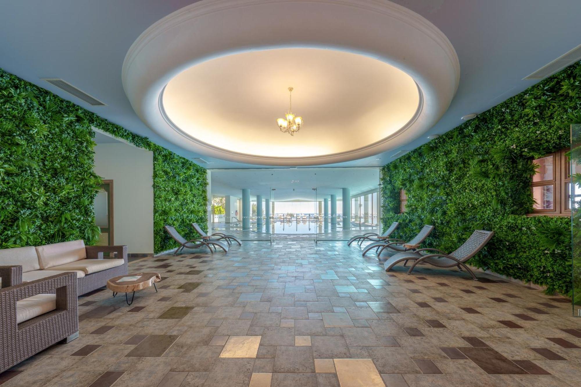 Atrium Prestige Thalasso Spa Resort & Villas Lakhaniá Exterior photo